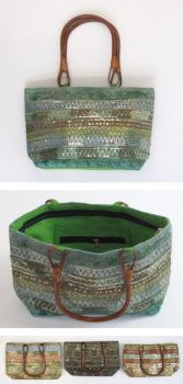 20026 - Handbag - wooden handle, sequin and embroidery work, zipper closure