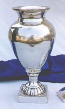 AL40268 - Aluminum Vase