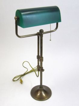 BR15342 - Solid brass Bankers Lamp