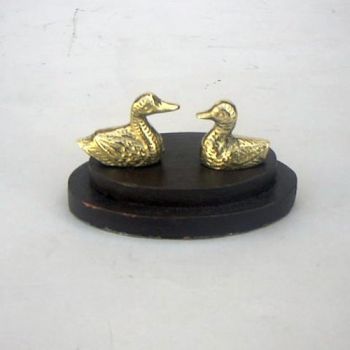 BR15541 - Ducks On Wooden Base