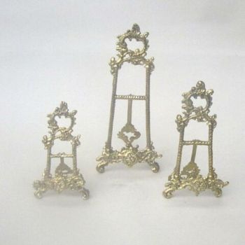 BR20286 - Brass Easel Set