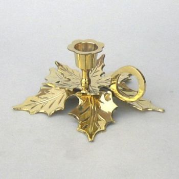 BR3124 - Brass Holly Leaf Candle Holder