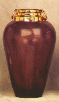 IR2192 - Roman Pitcher, Neck