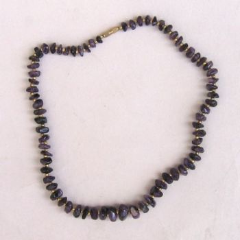 JR110A - Necklace Semiprecious Stone, purple