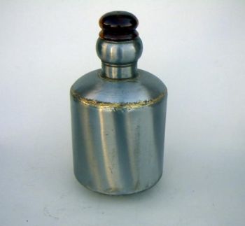 WW2955 - Metallic Iron Vase With Cork